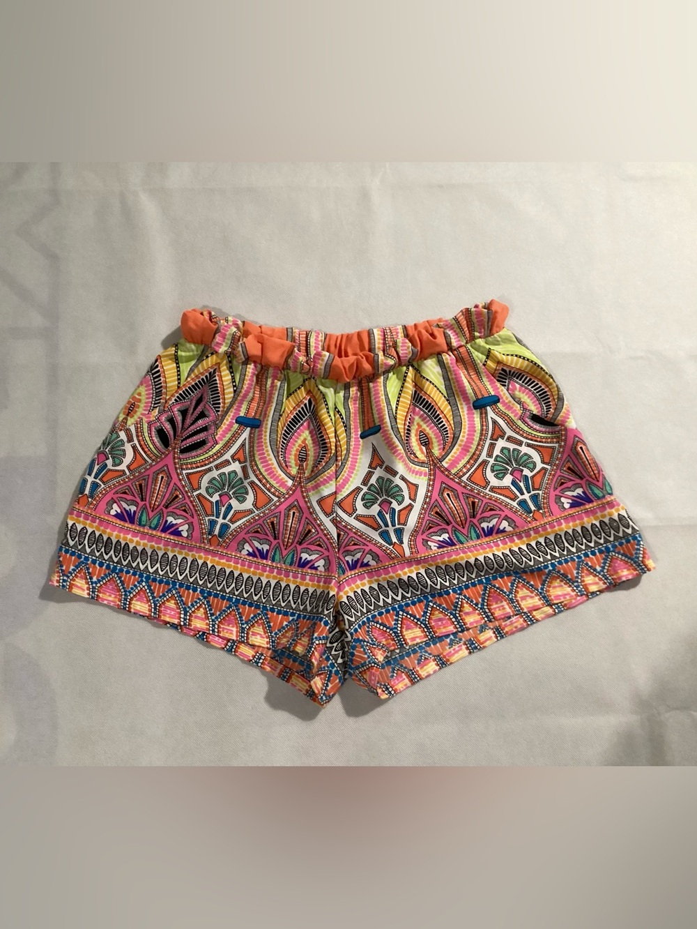 Tyche Multicolor Boho Print Elastic Waist Athletic Shorts size medium #27